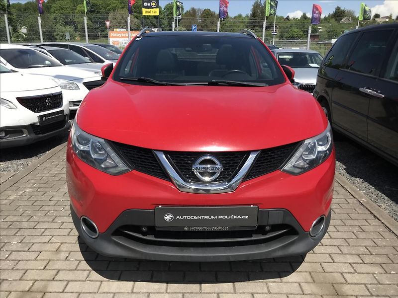 Nissan Qashqai 1,6 96kw   PANORAM - fotka 3 z 13