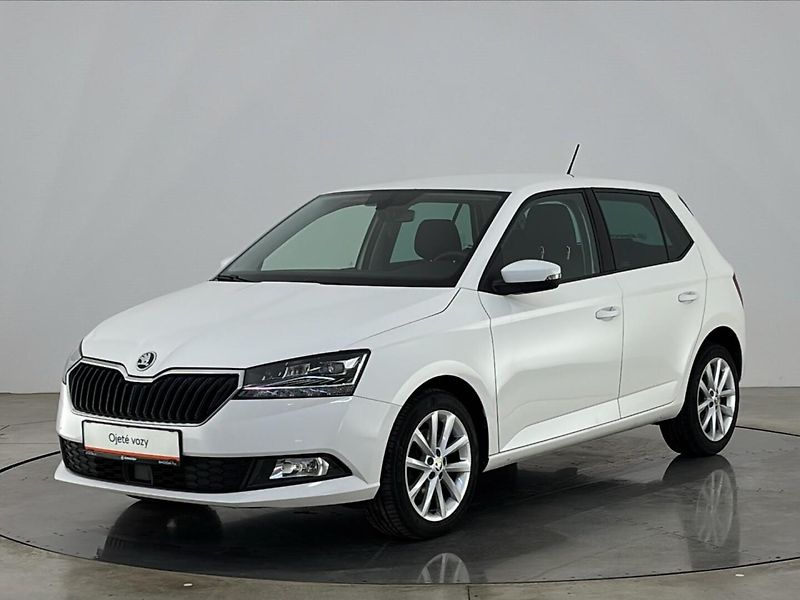 Škoda Fabia Style - fotka 1 z 28