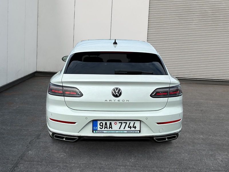 Volkswagen Arteon Shooting Brake (2022) R-LINE 2.0TDI 110kW DSG CZ DPH - fotka 5 z 11
