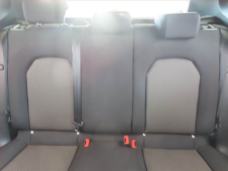 Seat Arona (2020) Xperience 1.0 TSI, ČR,1.maj - fotka 10 z 15