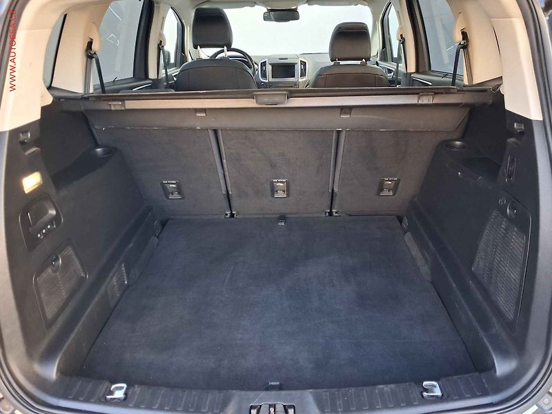 Ford S-MAX (2019) 2.0TDi 4x4, Vignale, AT, LED - fotka 7 z 18