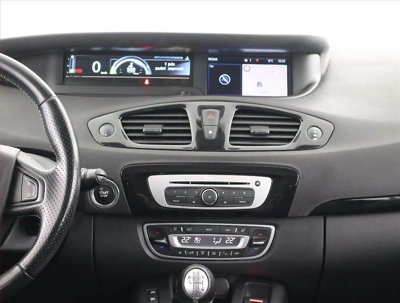 Renault Grand Scénic (2015) Bose 2.0 dCi, Navi, Xenony - fotka 12 z 22