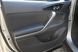 Mitsubishi Eclipse Cross 1,5 4x4, Automat, 51000KM - náhled 10