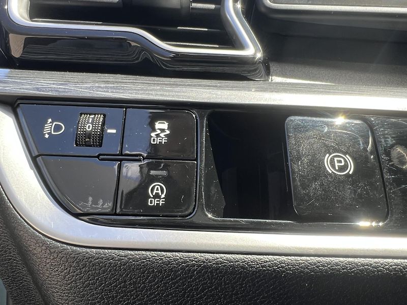 Kia Sportage (2023) 1.6TGDI*110kW*Exclusive - fotka 11 z 39