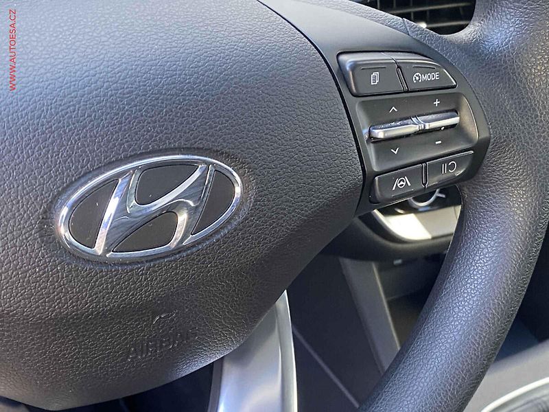 Hyundai i30 (2024) 1.5 DPi, 1.maj,ČR, Start, AC - fotka 14 z 17