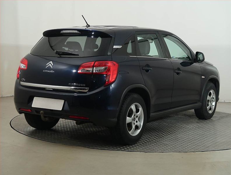 Citroën C4 Aircross (2015) 1.6 HDi, 4X4, Serv.kniha - fotka 5 z 13