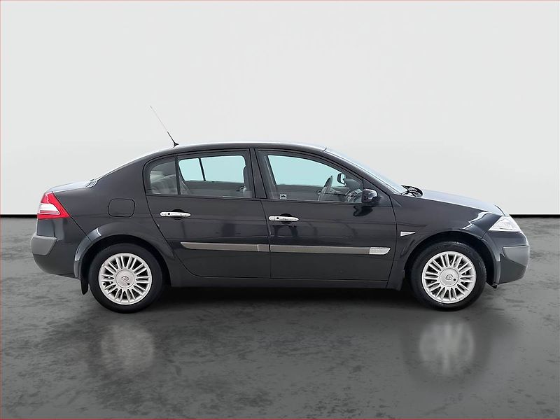 Renault Mégane (2006) 2.0 16V , jezdí výborně - fotka 6 z 17