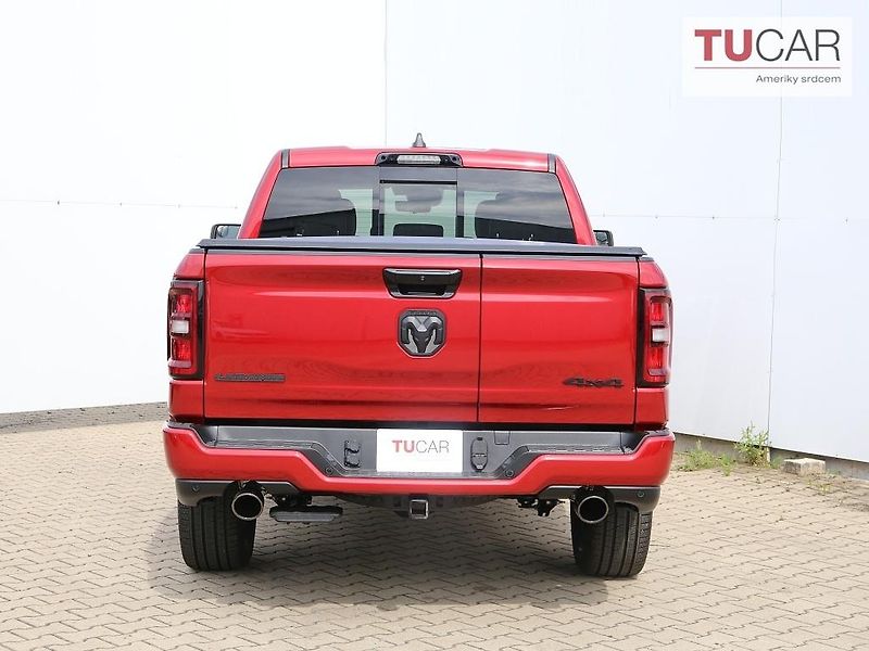 RAM 1500 (2026) Laramie 5.7 V8 HEMI 2026 - fotka 8 z 43