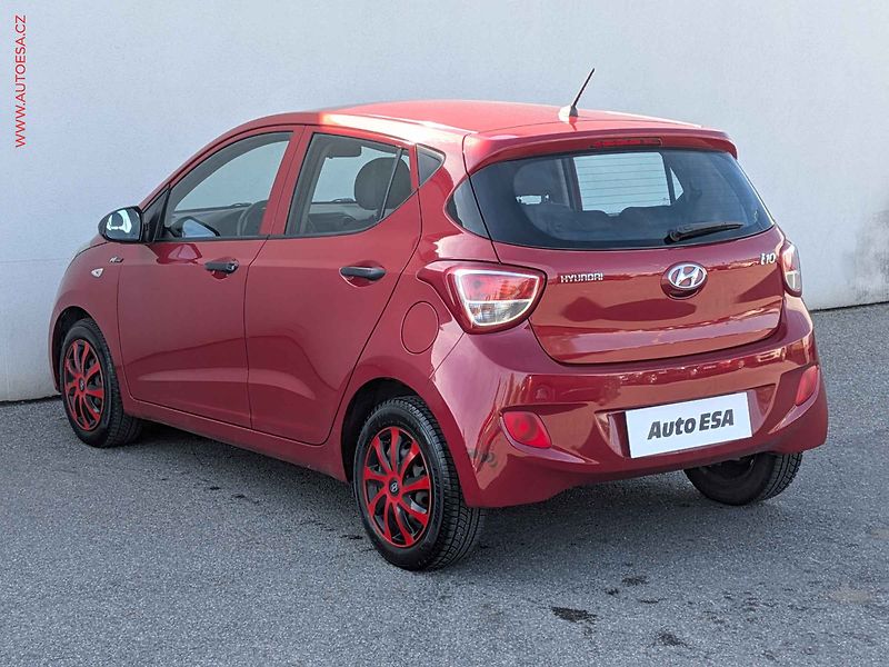 Hyundai i10 (2015) 1.0i, ČR, AC - fotka 6 z 14