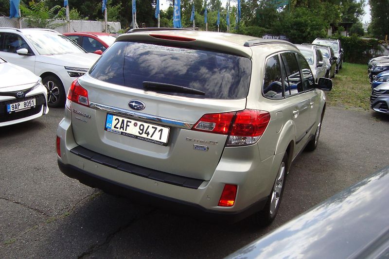Subaru Outback (2011) 2.0 D,AWD,ČR, 2.Maj.Servis.Kn. - fotka 7 z 76