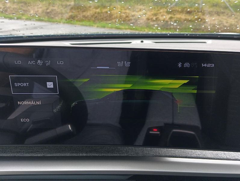 Peugeot 5008 (2026) GT Hybrid 145 e-DCS6 - fotka 14 z 20