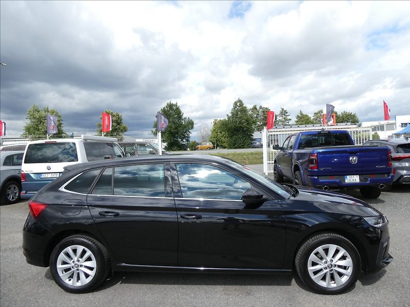 Škoda Scala 1,0 TSi DSG 1.maj,TOP SELECTIO - fotka 12 z 45