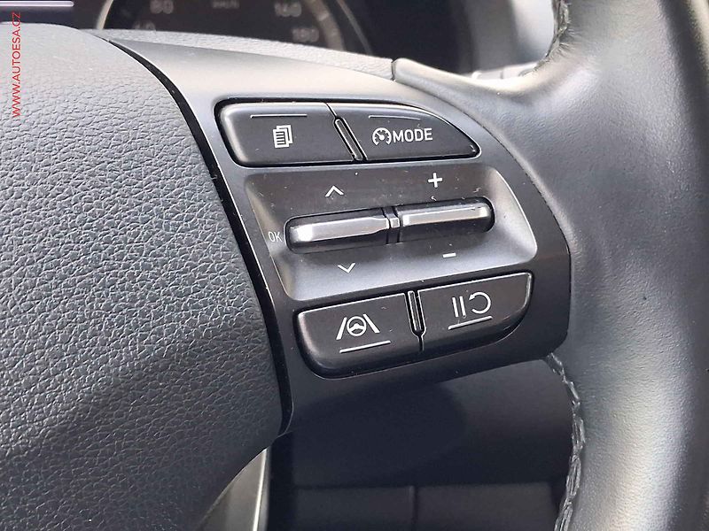 Hyundai i30 (2021) 1.0 T-GDi, ČR, Kamera - fotka 14 z 18