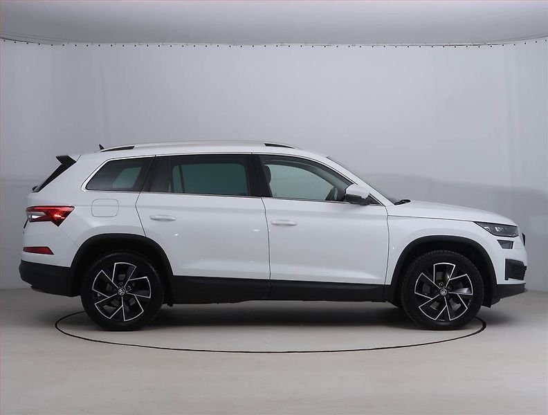 Škoda Kodiaq (2021) Ambition Plus 2.0 TDI - fotka 6 z 22