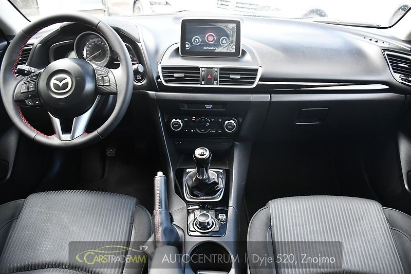 Mazda 3 2.0 SkyActiv-G120  - fotka 21 z 47