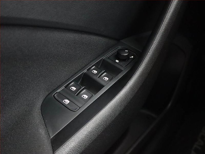 Škoda Scala (2021) Ambition 1.5 TSI, ČR,1.maj - fotka 17 z 17