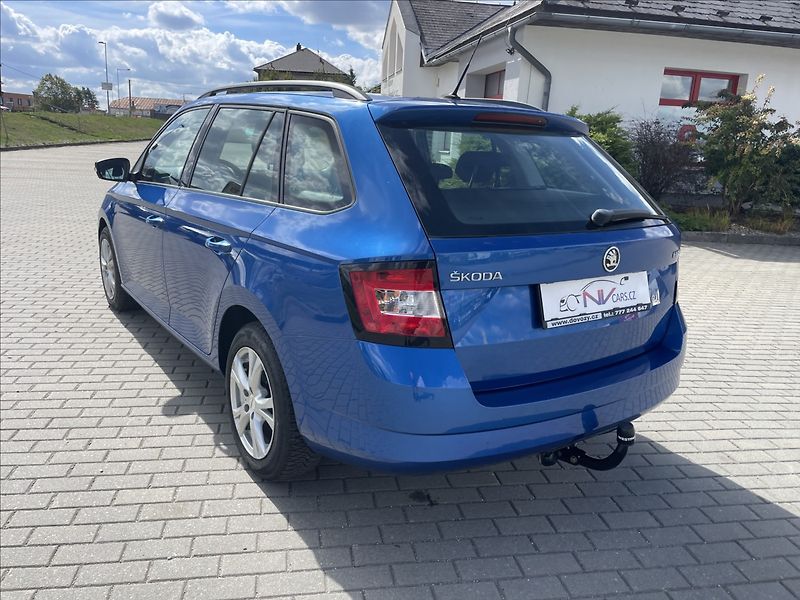 Škoda Fabia 1,2 TSi 66kw Ambiente Tažné Te - fotka 31 z 34