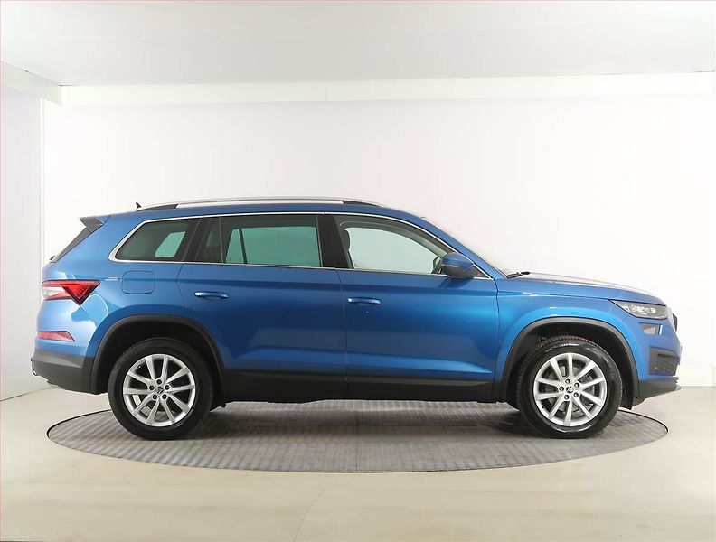 Škoda Kodiaq (2022) Style 2.0 TDI, digi klima - fotka 6 z 24