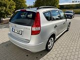 Hyundai i30 (2011) 1.6 CRDi AUTOMATICKÁ KLIMA - náhled 6