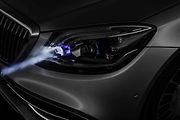 Digital Light: Mercedes-Benz představil nové světlomety.