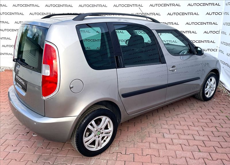 Škoda Roomster 1,4 i,16V,STK 4/28 - fotka 4 z 21
