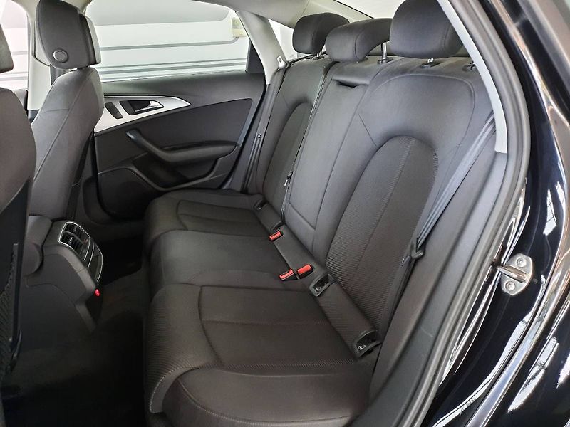 Audi A6 (2012) 3.0 TDI quattro (180kW/245k) S - fotka 9 z 23
