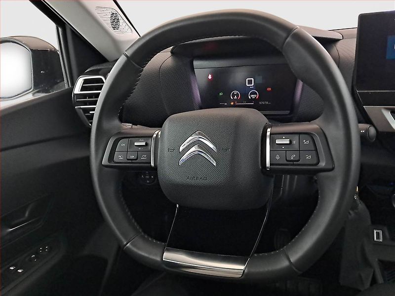 Citroën C4 (2022) 1.2 PureTech, ČR,1.maj - fotka 23 z 24