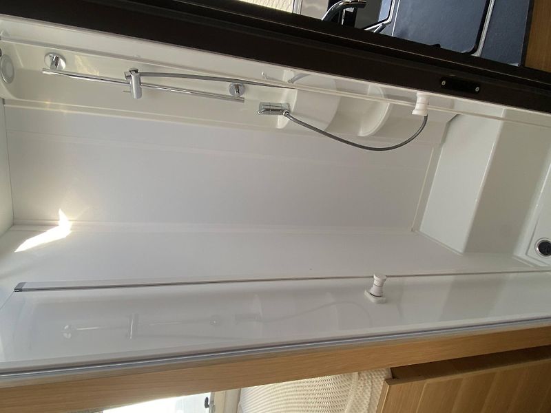 Adria (2022) Matrix Axess 670SL 9st AP 2,2 - fotka 19 z 25