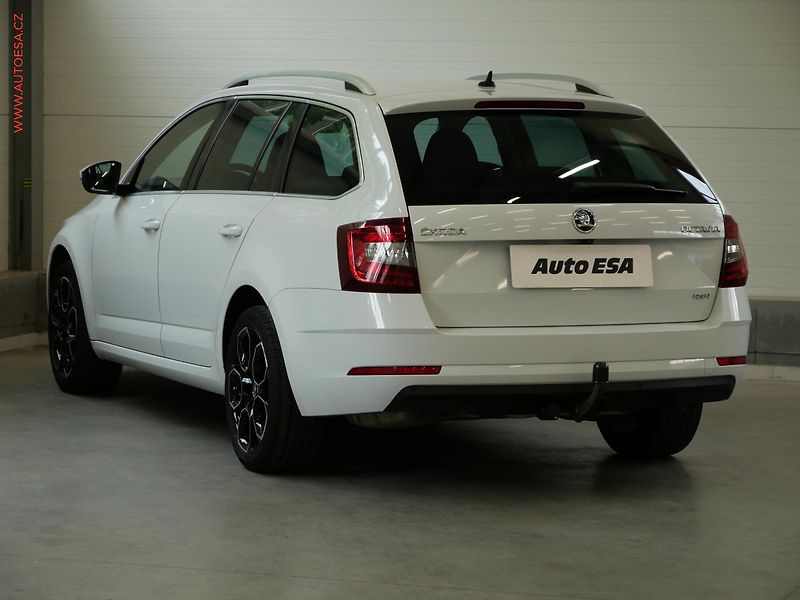 Škoda Octavia (2018) 2.0TDI 4x4, Style, DSG, LED - fotka 6 z 22