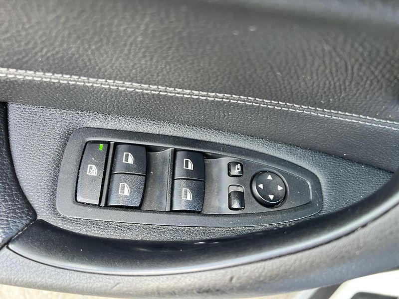 BMW X1 xDrive 20D AUTOMAT TEMPOMAT - fotka 12 z 47