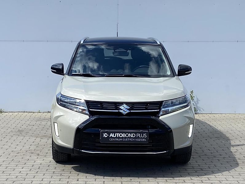 Suzuki Vitara 1.4 BoosterJet 6AT 4x4 Eleganc - fotka 4 z 21