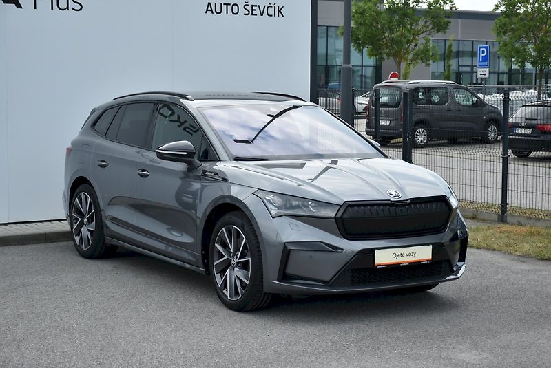 Škoda Enyaq (2022) 80 Sportline 150kW - fotka 7 z 35