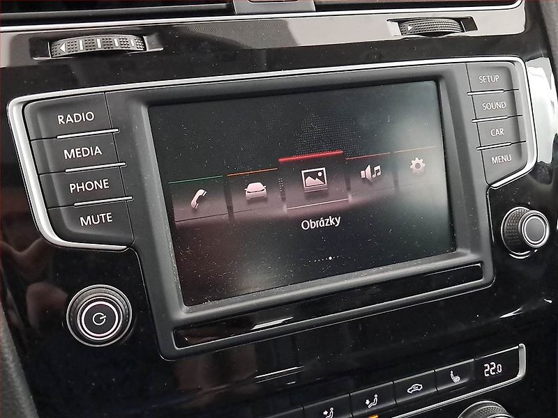 Volkswagen Golf (2015) 1.6 TDI, Serv.kniha, Tempomat - fotka 15 z 18