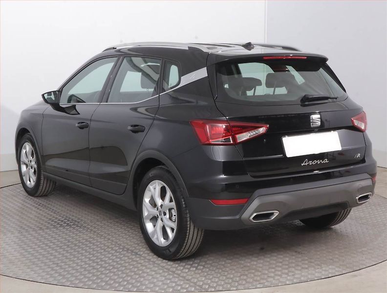 Seat Arona (2023) FR 1.0 TSI, Serv.kniha, Navi - fotka 4 z 15
