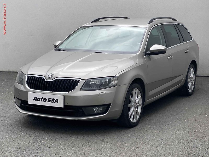 Škoda Octavia (2014) 1.6 TDi, Elegance, STK6/28 - fotka 3 z 19