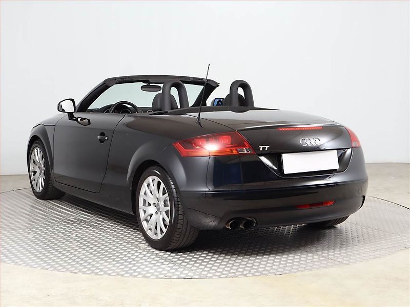 Audi TT (2008) 2.0 TFSI, ČR,1.maj, Serv.kniha - fotka 4 z 14