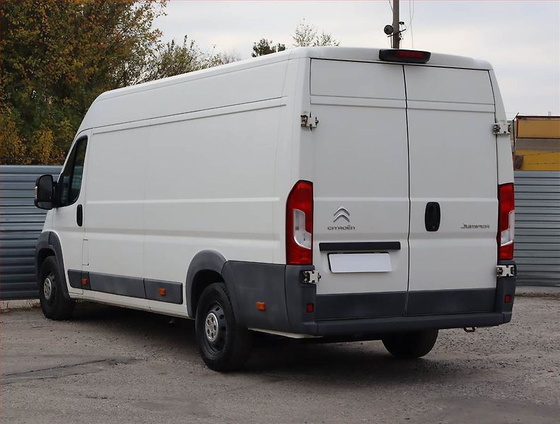 Citroën Jumper (2018) 2.0 BlueHDi, Maxi, 14m3, 1.0t - fotka 4 z 14