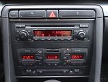 Audi A4 (2005) 2.0 TDI, Automat, Xenony - náhled 11