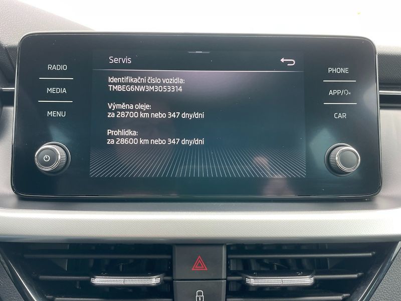 Škoda Scala (2020) 1.6TDi ČR! 1.maj.! Car Play - fotka 22 z 34
