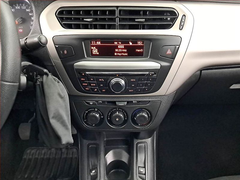 Citroën C-Elysée (2017) 1.2 PureTech, ČR,1.maj - fotka 12 z 13