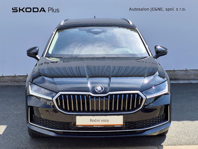 Škoda Superb (2025) Laurin & Klement 2.0 TDI 142kW - fotka 4 z 35