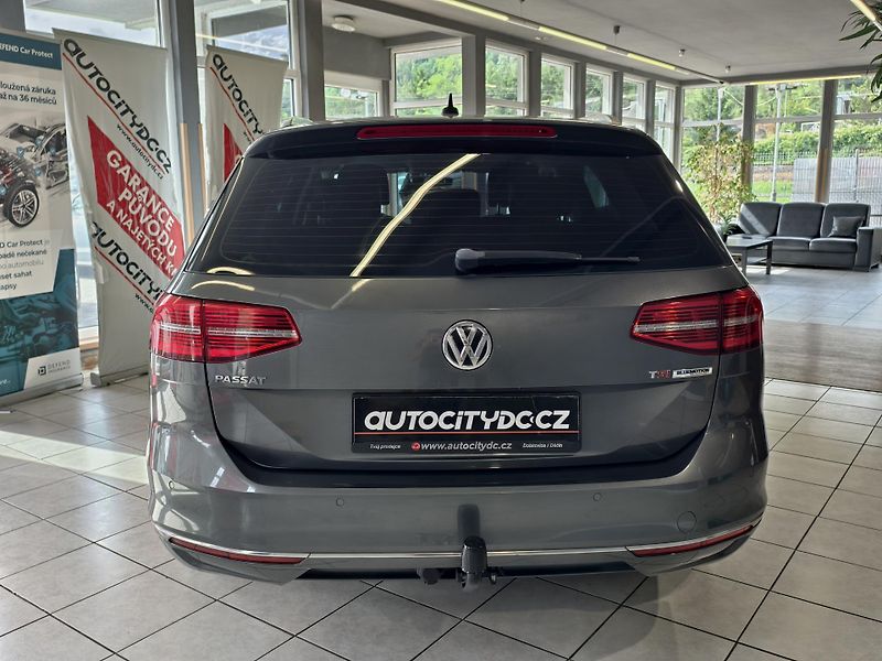 Volkswagen Passat 1.4 TSi 110kW DSG, HIGHLINE - fotka 6 z 22