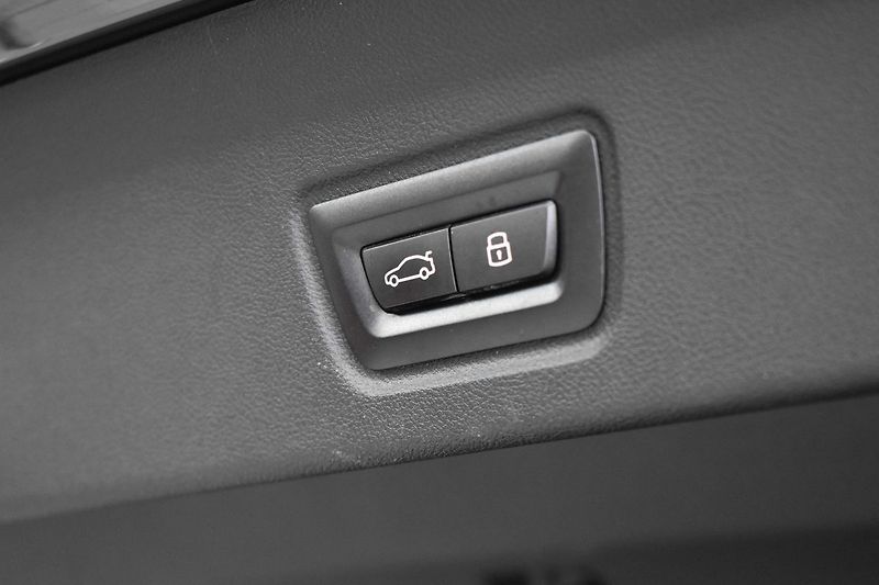 BMW Řada 4 420d xD*///M*ZÁRUKA*360*ČR*DPH - fotka 50 z 61