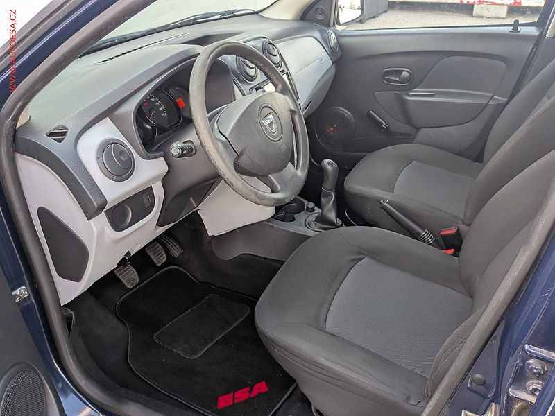 Dacia Logan (2013) 1.2i, ČR - fotka 9 z 14