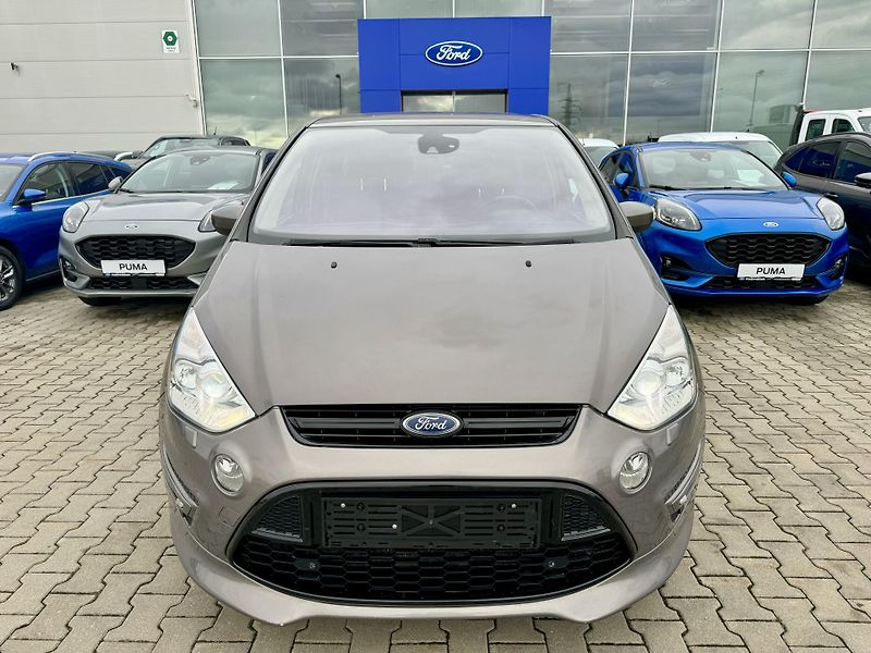 Ford S-MAX (2012) 2.2 TDCi TITANIUM S 7 MÍST - fotka 2 z 15