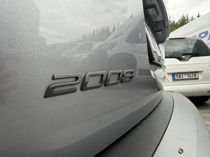 Peugeot 2008 (2025) ACTIVE PureTech 100k MAN6 - fotka 11 z 32