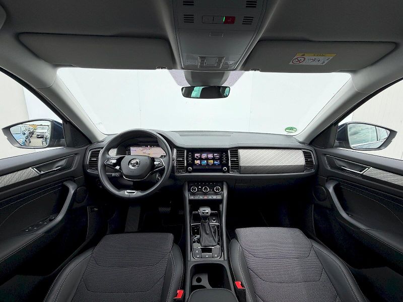 Škoda Kodiaq (2022) 2.0TSI 140kW DSG 4x4 STYLE BUS - fotka 10 z 35