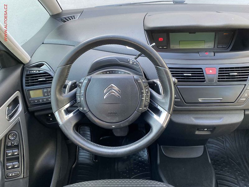 Citroën C4 Picasso (2012) 1.6 HDi, AT - fotka 11 z 15