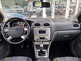 Ford Focus 1,6 TDCi NOVÉTURBO SERVI TAŽNÉ - náhled 16