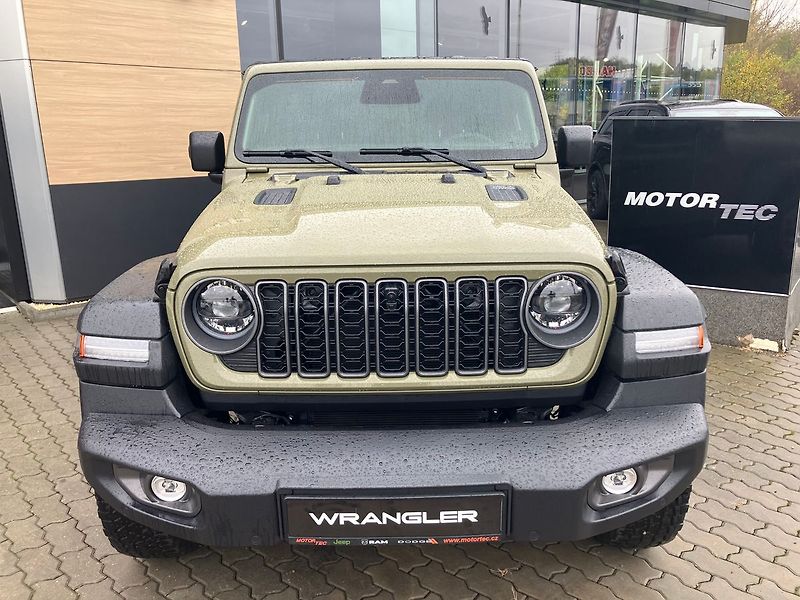 Jeep Wrangler 2.0T 272k Rubicon 8AT. - fotka 9 z 55
